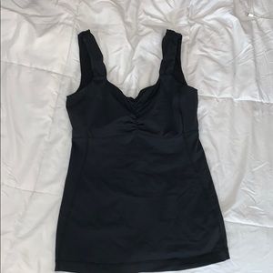 Lululemon top